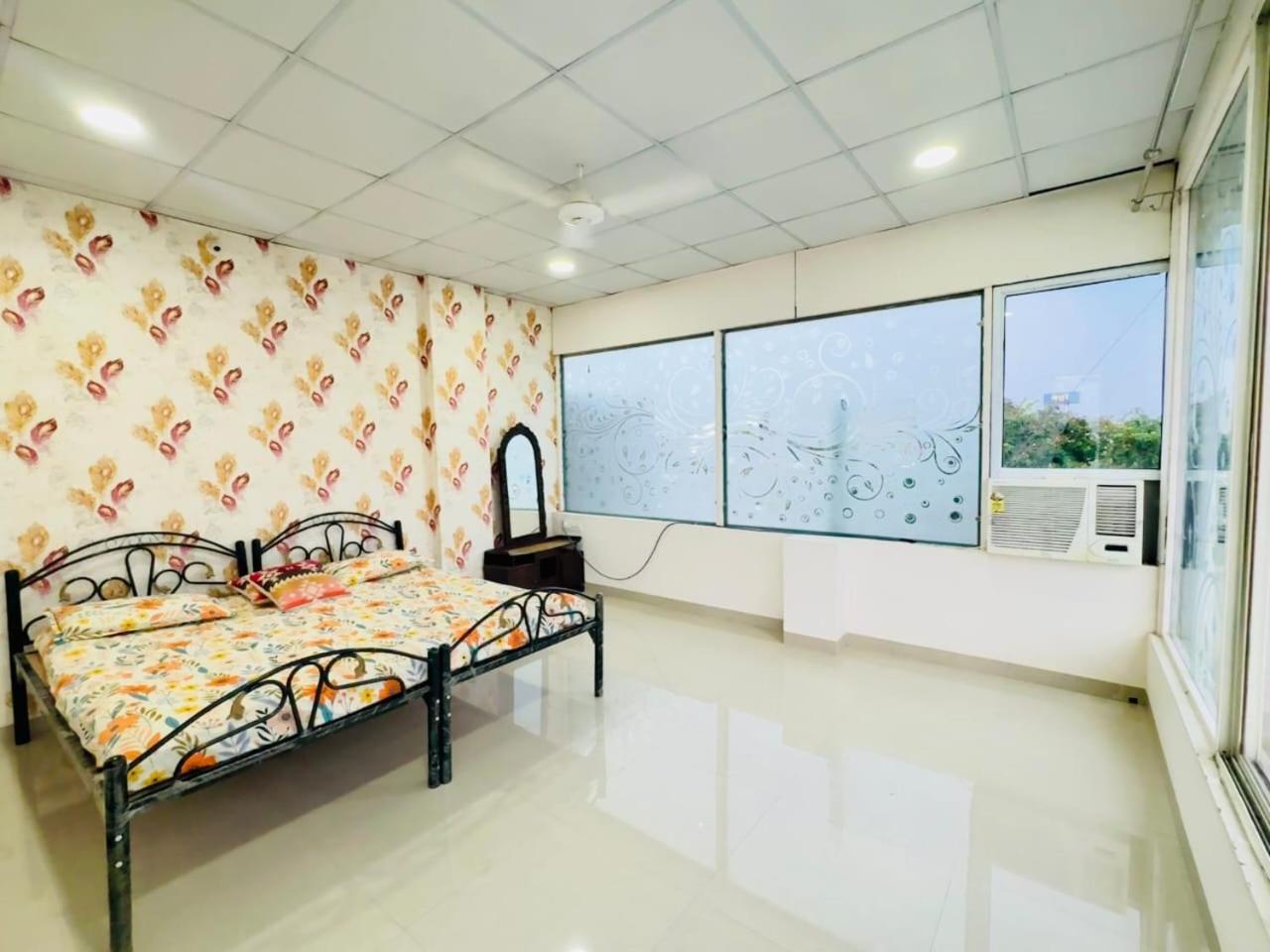 Gulmohar Villa Indaur Kültér fotó